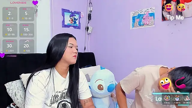 sara mendez2 online show from November 4, 2025, 11:26 pm