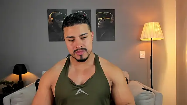 ApoloMakris online show from November 24, 2025, 9:47 pm