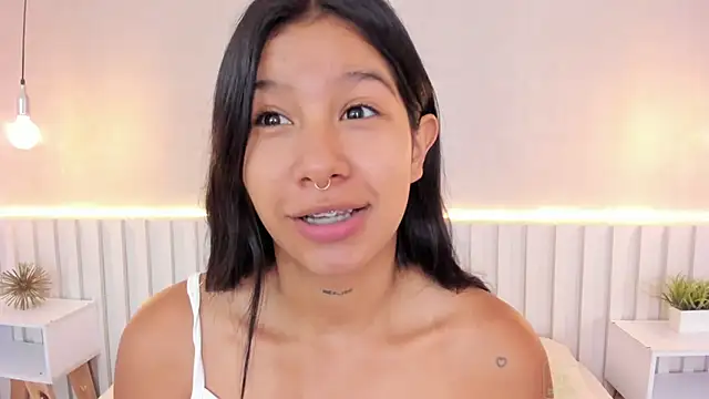 Aida moreno online show from February 14, 2025, 10:49 am