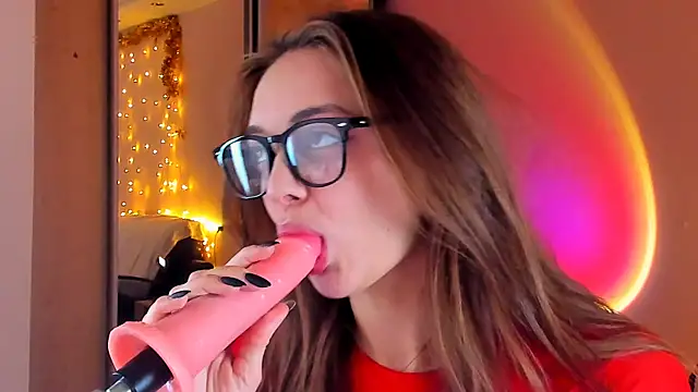 May Flower online show from January 20, 2025, 1:21 pm