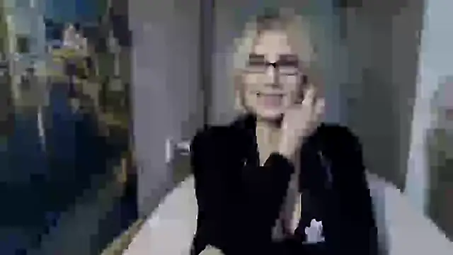 Snapshot of sweet_raspberry chatting on January 27, 2025, 2:13 pm sweet raspberry online show from January 27, 2025, 2:13 pm
