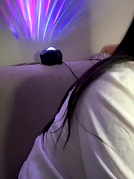 Snapshot of Evelinia chatting on October 1, 2025, 12:55 pm Evelinia online show from October 1, 2025, 12:55 pm