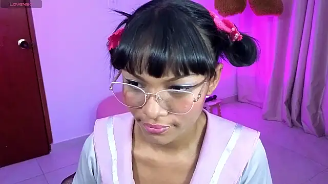 Snapshot of KaattySweet_ chatting on July 18, 2026, 7:39 pm KaattySweet online show from July 18, 2026, 7:39 pm