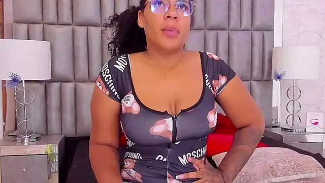 MelannyTylor online show from December 5, 2024, 9:39 am