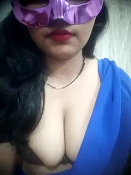 Snapshot of Shivi_shahh chatting on December 27, 2024, 5:48 pm Shivi shahh online show from December 27, 2024, 5:48 pm