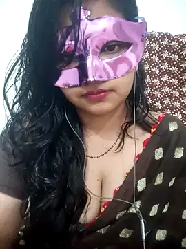 Snapshot of Shivi_shahh chatting on October 3, 2025, 5:43 pm Shivi shahh online show from October 3, 2025, 5:43 pm