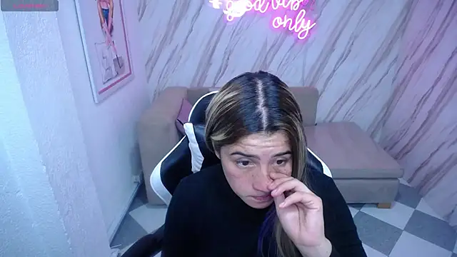 Valerie b online show from January 31, 2025, 3:09 am