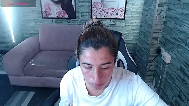 Valerie b online show from February 7, 2025, 3:12 am