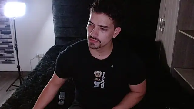 Ian Daviz online show from March 2, 2026, 7:32 pm