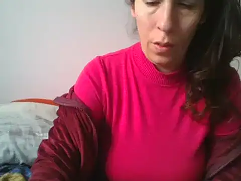 Snapshot of hairygirl80 chatting on March 6, 2025, 8:41 am hairygirl80 online show from March 6, 2025, 8:41 am