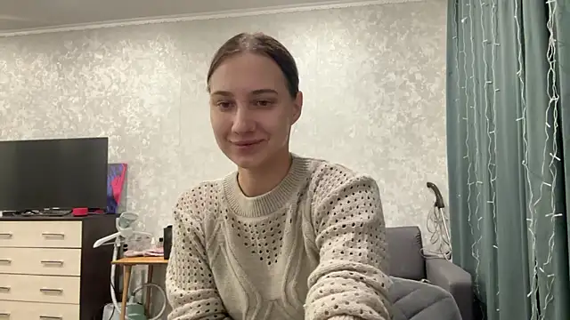 AnneBall online show from December 23, 2024, 12:52 pm