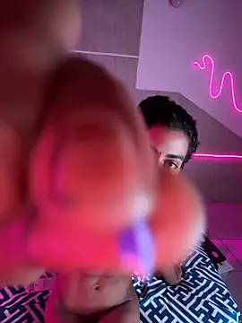 Mauuu18 online show from January 19, 2025, 9:44 am