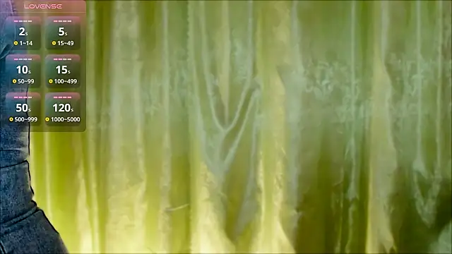 Regina  blue online show from December 5, 2024, 3:06 pm