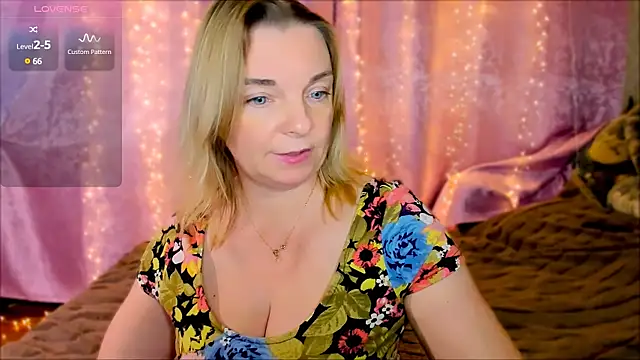 Regina  blue online show from January 22, 2025, 5:17 pm