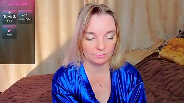 Regina  blue online show from October 3, 2025, 5:54 pm