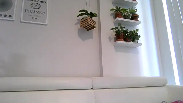 badblondebunny online show from October 15, 2025, 5:57 pm