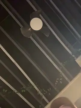 SmokingSloth online show from December 16, 2025, 2:33 pm