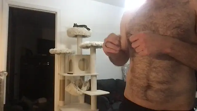 Snapshot of SpunCandy chatting on October 4, 2025, 8:18 pm SpunCandy online show from October 4, 2025, 8:18 pm