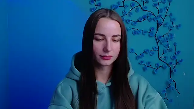 Eva Janee online show from December 22, 2025, 6:32 am