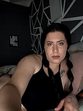 Snapshot of Anyonymuss chatting on September 9, 2025, 8:25 am Anyonymuss online show from September 9, 2025, 8:25 am