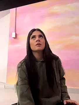 Amy-Saenz online show from October 27, 2025, 1:26 pm