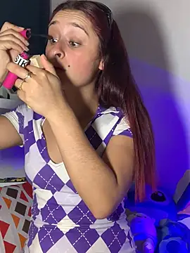 Snapshot of hannaa_brown chatting on January 6, 2025, 1:42 am hannaa brown online show from January 6, 2025, 1:42 am