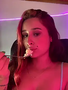 Snapshot of hannaa_brown chatting on March 22, 2025, 1:11 am hannaa brown online show from March 22, 2025, 1:11 am