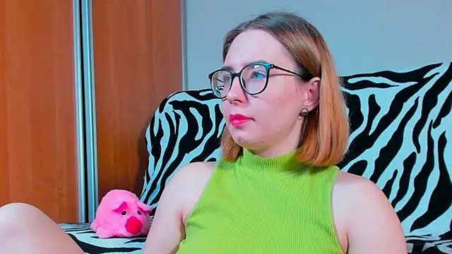 VeronikaKissuchi online show from February 23, 2025, 1:57 am