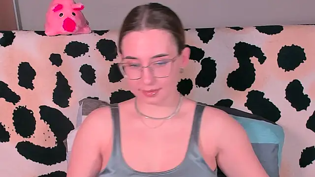 VeronikaKissuchi online show from March 19, 2025, 8:11 pm