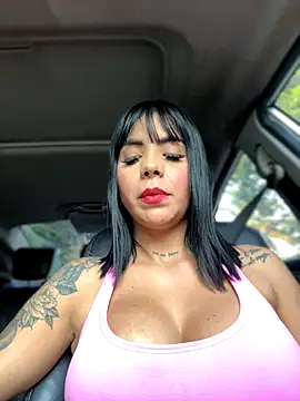 Tamyjenkins1 online show from November 10, 2025, 9:36 pm