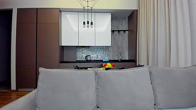 sexyangeloux online show from January 5, 2025, 1:35 am