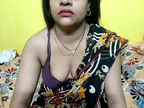 Sexyranibhabhi online show from September 18, 2025, 3:19 am