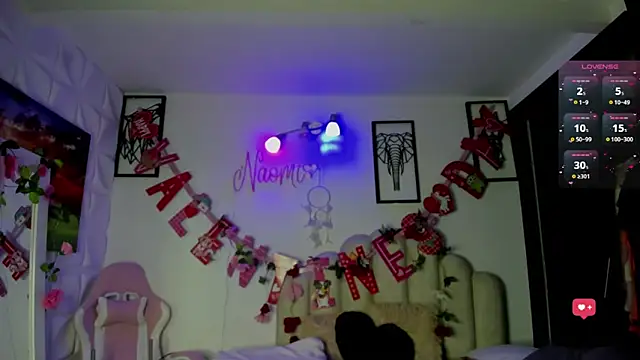Snapshot of NaomiAsha chatting on February 26, 2025, 11:15 pm NaomiAsha online show from February 26, 2025, 11:15 pm
