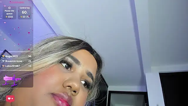 Snapshot of NaomiAsha chatting on March 6, 2025, 2:30 am NaomiAsha online show from March 6, 2025, 2:30 am
