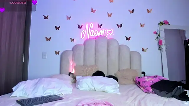 NaomiAsha online show from November 29, 2025, 11:41 pm