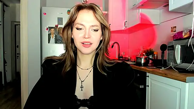 Niky  Jess online show from February 24, 2025, 2:48 pm