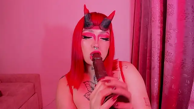 annika taylor online show from November 1, 2025, 2:24 am