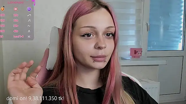 Snapshot of shy_melony chatting on July 26, 2026, 12:01 pm shy melony online show from July 26, 2026, 12:01 pm