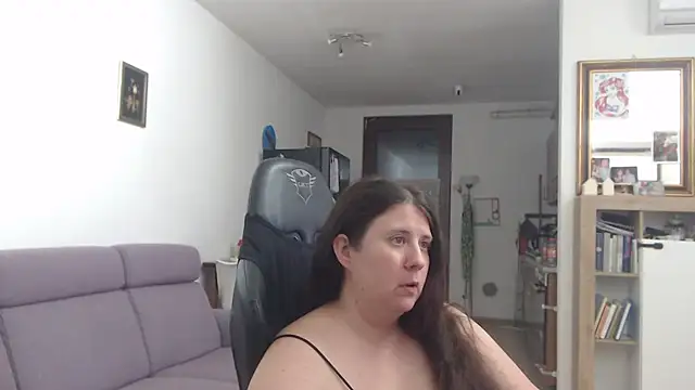 Snapshot of valerysexy chatting on July 10, 2026, 9:50 pm valerysexy online show from July 10, 2026, 9:50 pm