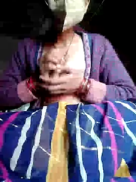 Snapshot of Poonam-bab chatting on December 22, 2024, 10:17 am Poonam-bab online show from December 22, 2024, 10:17 am