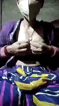 Snapshot of Poonam-bab chatting on December 24, 2024, 9:17 am Poonam-bab online show from December 24, 2024, 9:17 am