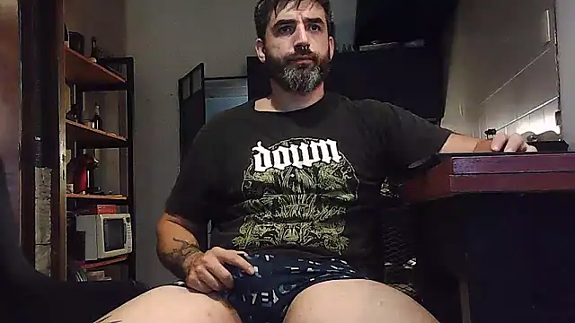 Snapshot of ozzypsico13 chatting on February 17, 2025, 1:10 pm ozzypsico13 online show from February 17, 2025, 1:10 pm