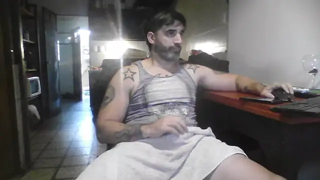 ozzypsico13 online show from December 13, 2025, 9:53 pm