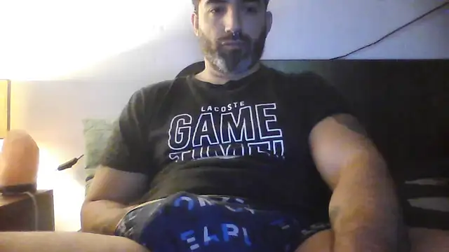 Snapshot of ozzypsico13 chatting on June 27, 2026, 11:37 am ozzypsico13 online show from June 27, 2026, 11:37 am