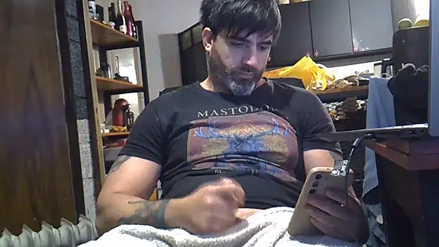 Snapshot of ozzypsico13 chatting on July 7, 2026, 9:30 pm ozzypsico13 online show from July 7, 2026, 9:30 pm