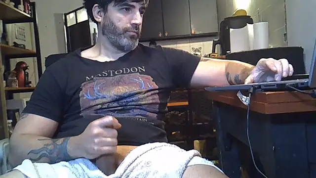 Snapshot of ozzypsico13 chatting on July 20, 2026, 1:57 pm ozzypsico13 online show from July 20, 2026, 1:57 pm