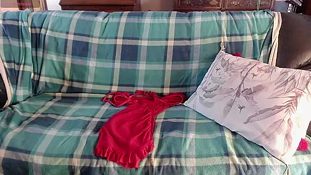 LauraMonolo online show from March 16, 2026, 6:50 am