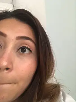 dulce santamaria online show from December 5, 2024, 9:06 pm