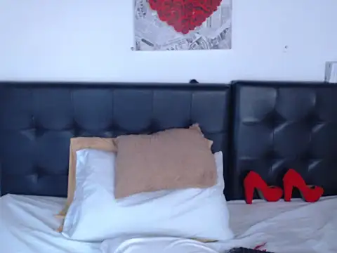 Amara Red online show from February 26, 2025, 11:09 am