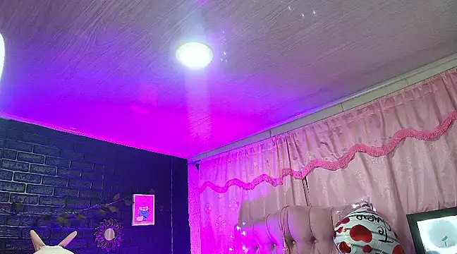 loren tits24 online show from March 11, 2025, 12:11 am